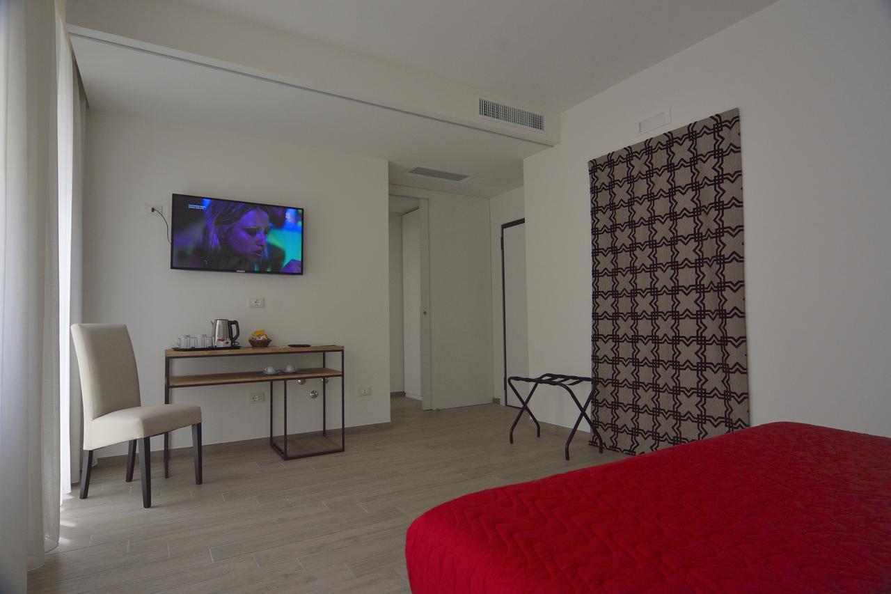 Bed and Breakfast Il Rifugio Dei Templari Lecce Exterior foto